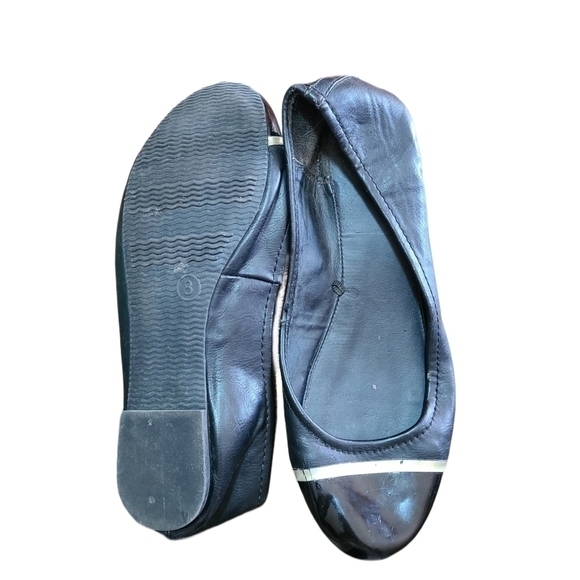 Unbranded Black Flats with Metallic Detail | Size 8 - Picture 3 of 3